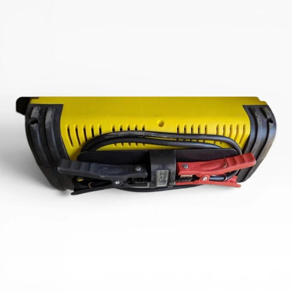 Stanley Rhino 500W Power Station Jump Starter & 120 PSI Air Compressor
